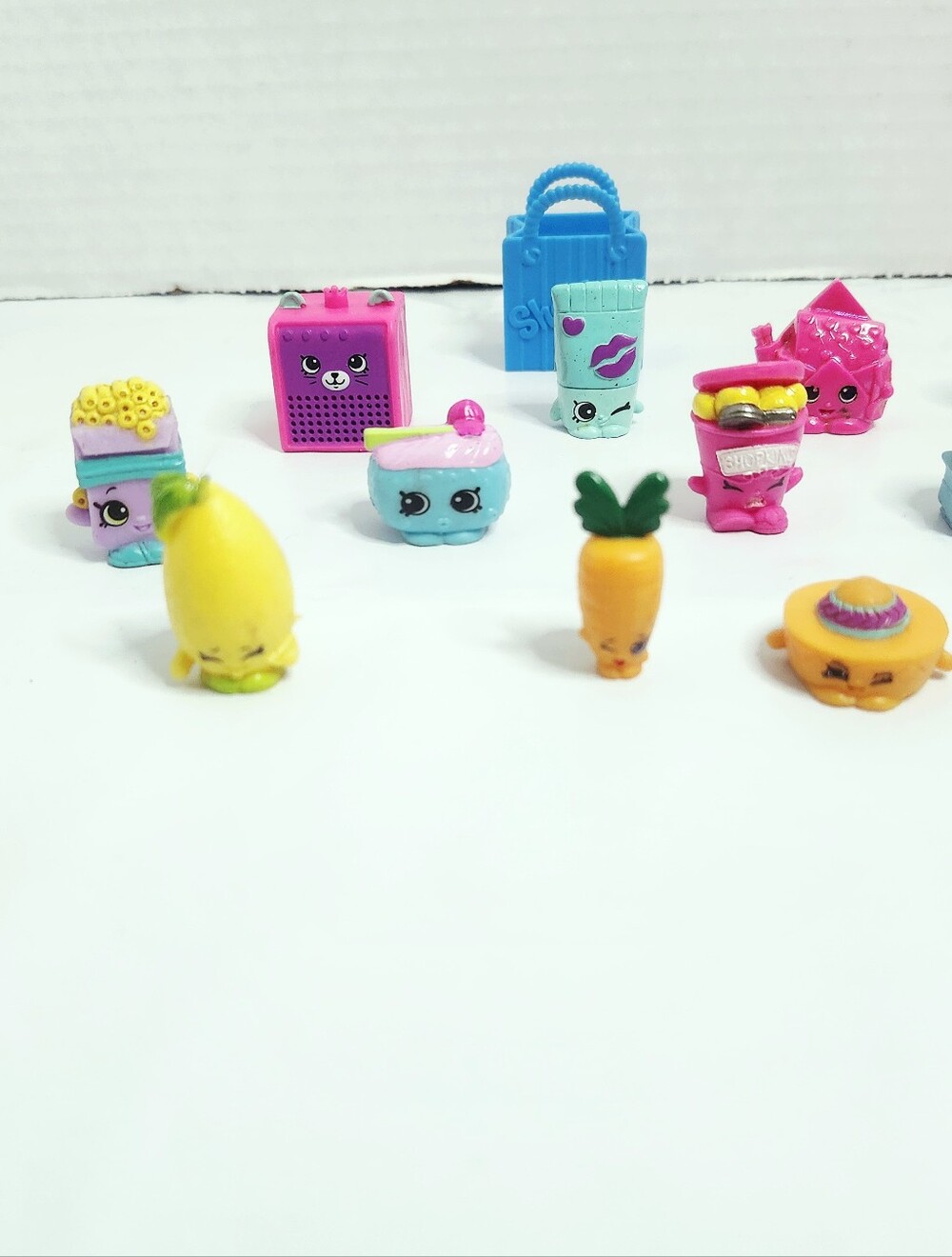 Shopkins Mini Figure Lot - Picture 5 of 10